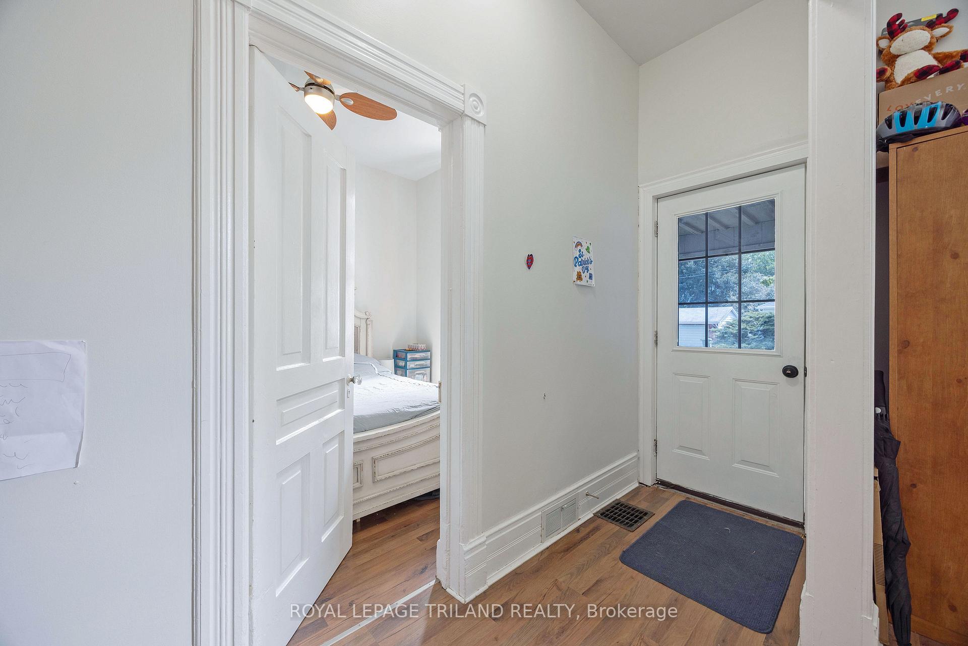 Photo 21 of 49 Devonshire Place, St. Thomas — HOMEH