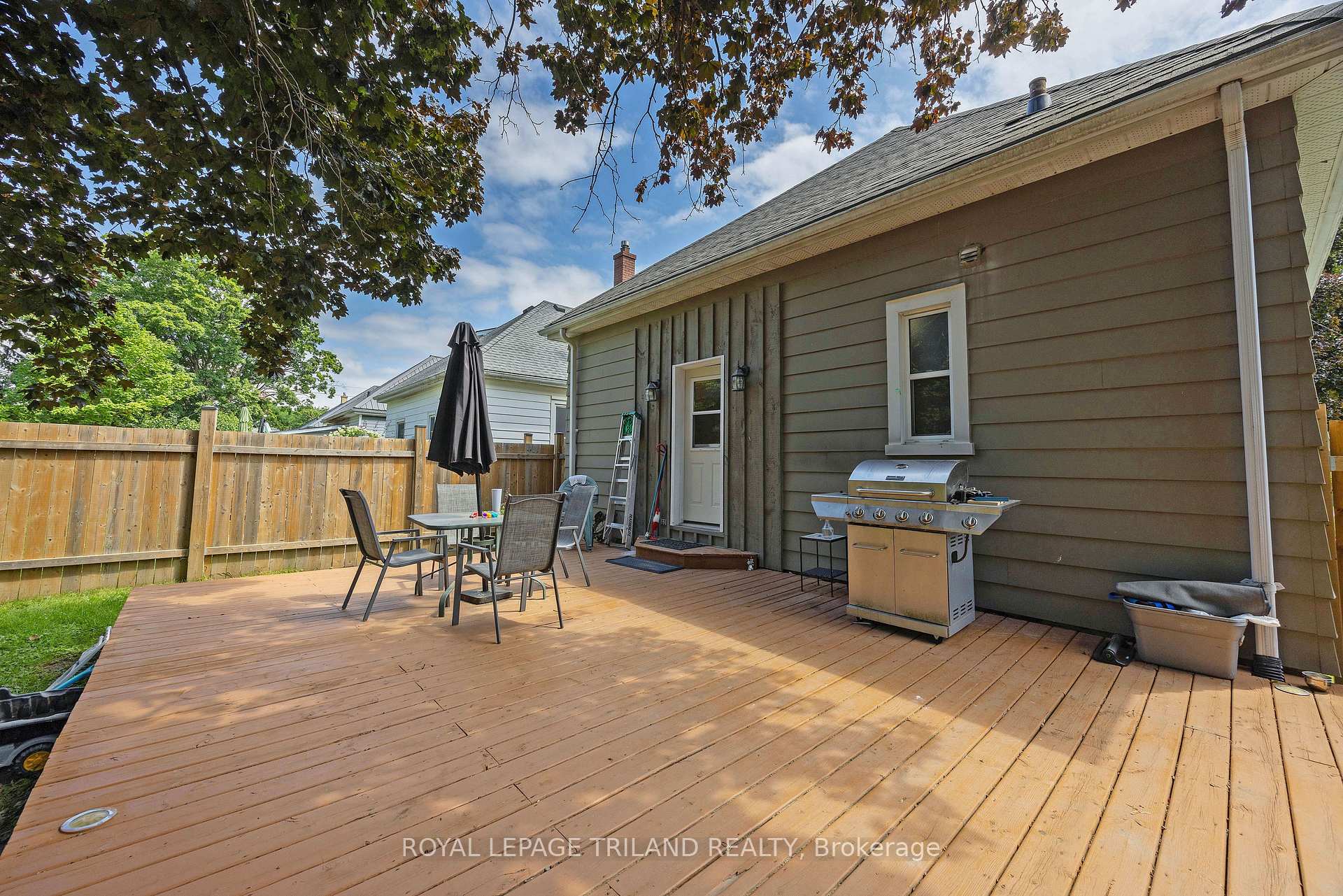 Photo 35 of 49 Devonshire Place, St. Thomas — HOMEH