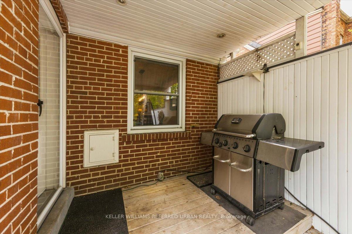 Photo 14 of 19 Walker Road, North York, Lansing-Westgate — HOMEH