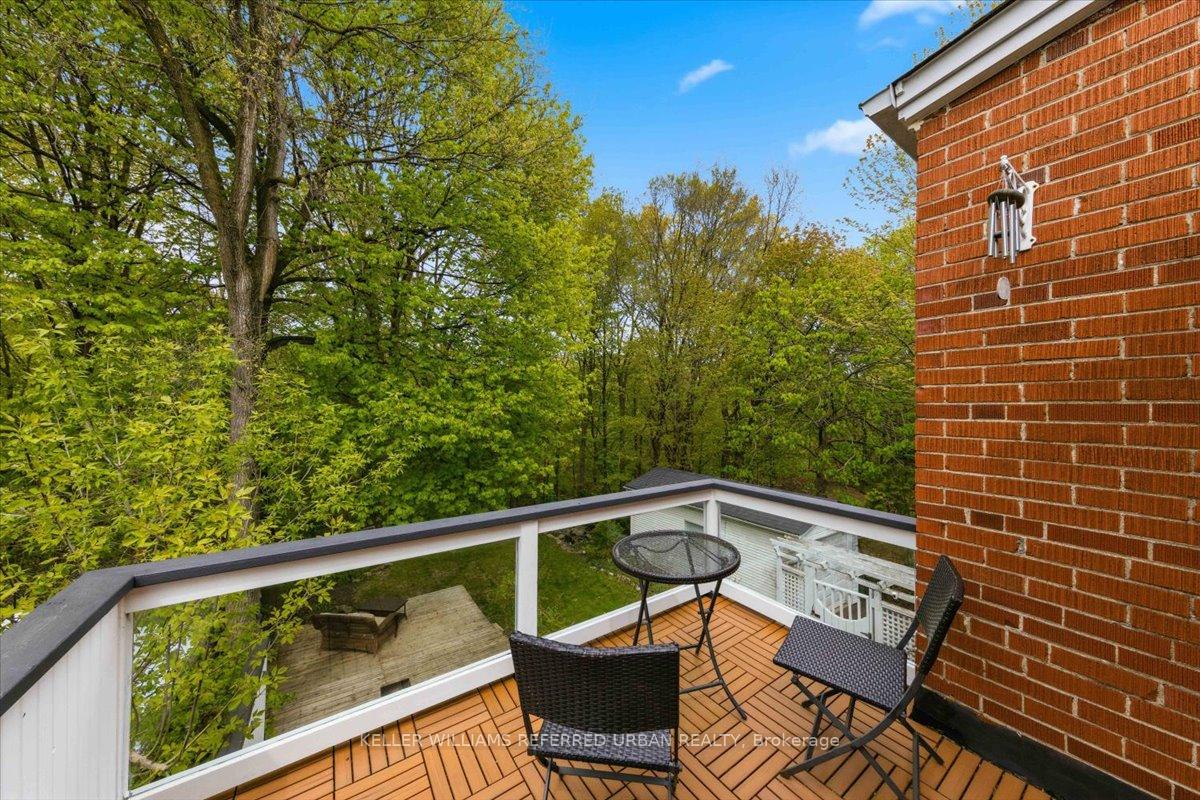 Photo 25 of 19 Walker Road, North York, Lansing-Westgate — HOMEH