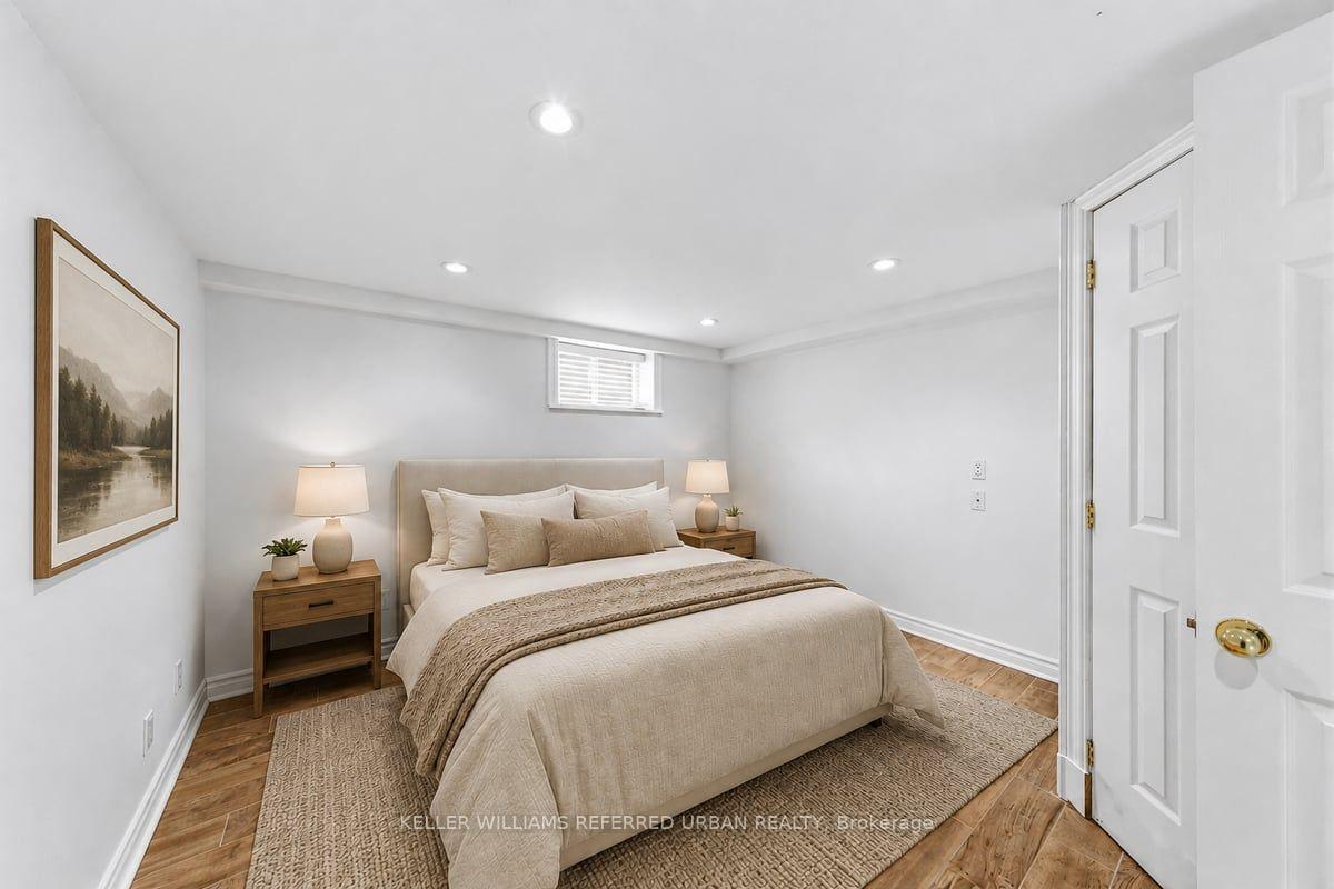 Photo 33 of 19 Walker Road, North York, Lansing-Westgate — HOMEH