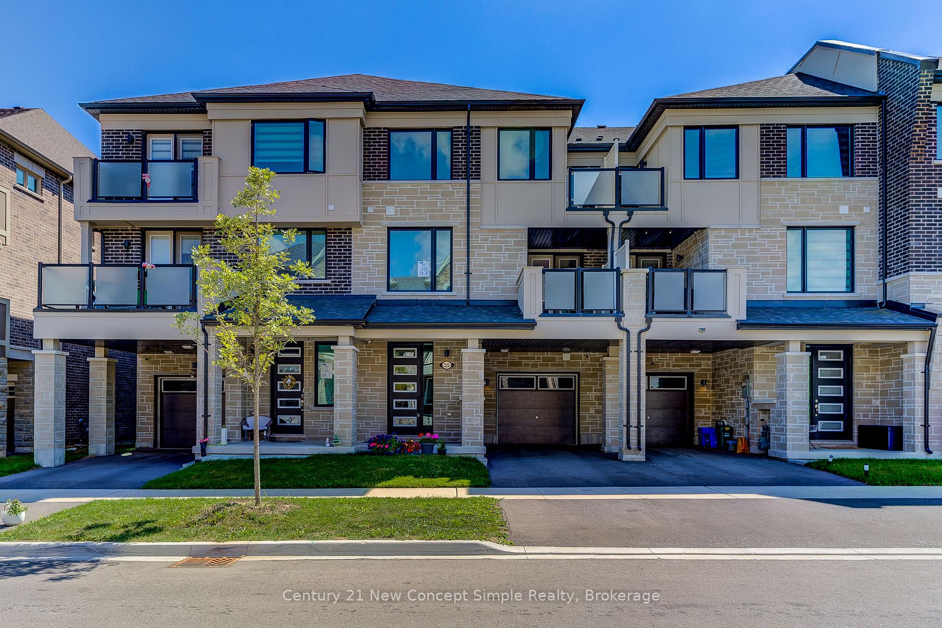 Photo 1 of 35 Thomas Frisby Jr Crescent, Markham, Victoria Square — HOMEH
