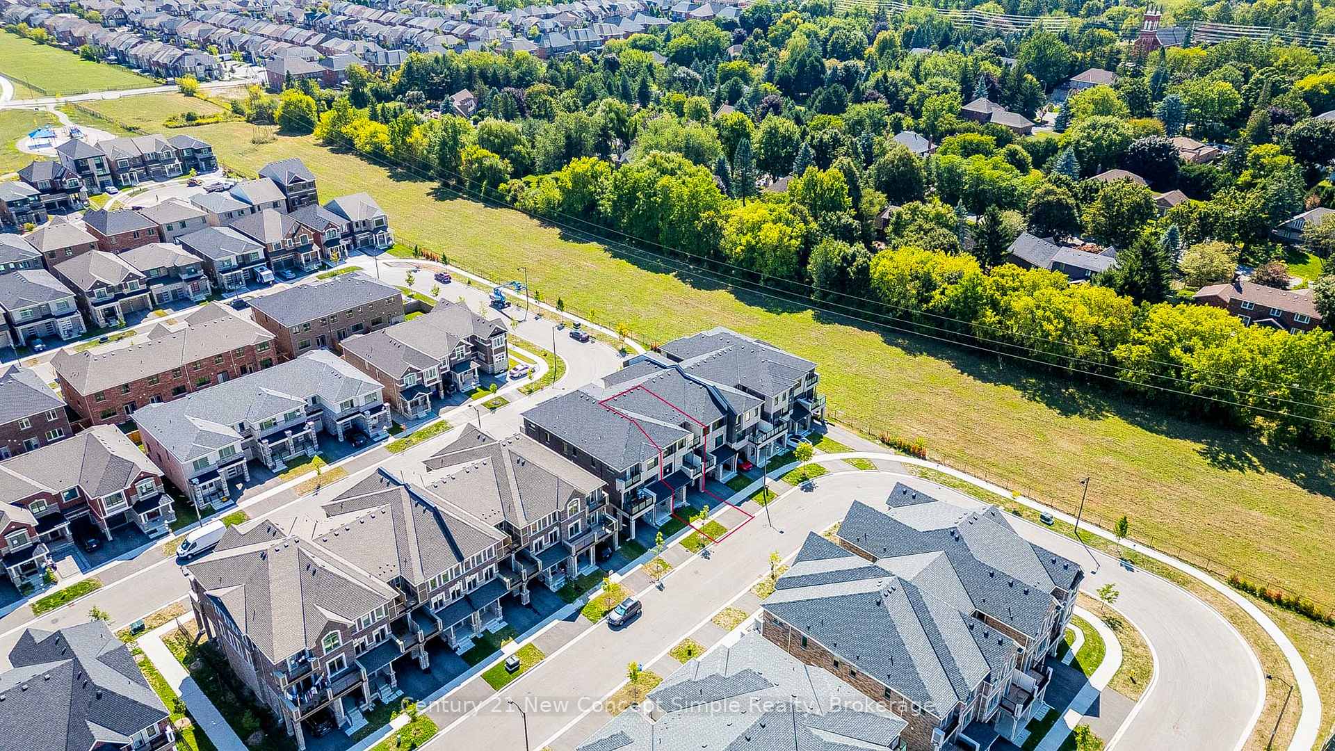 Photo 4 of 35 Thomas Frisby Jr Crescent, Markham, Victoria Square — HOMEH