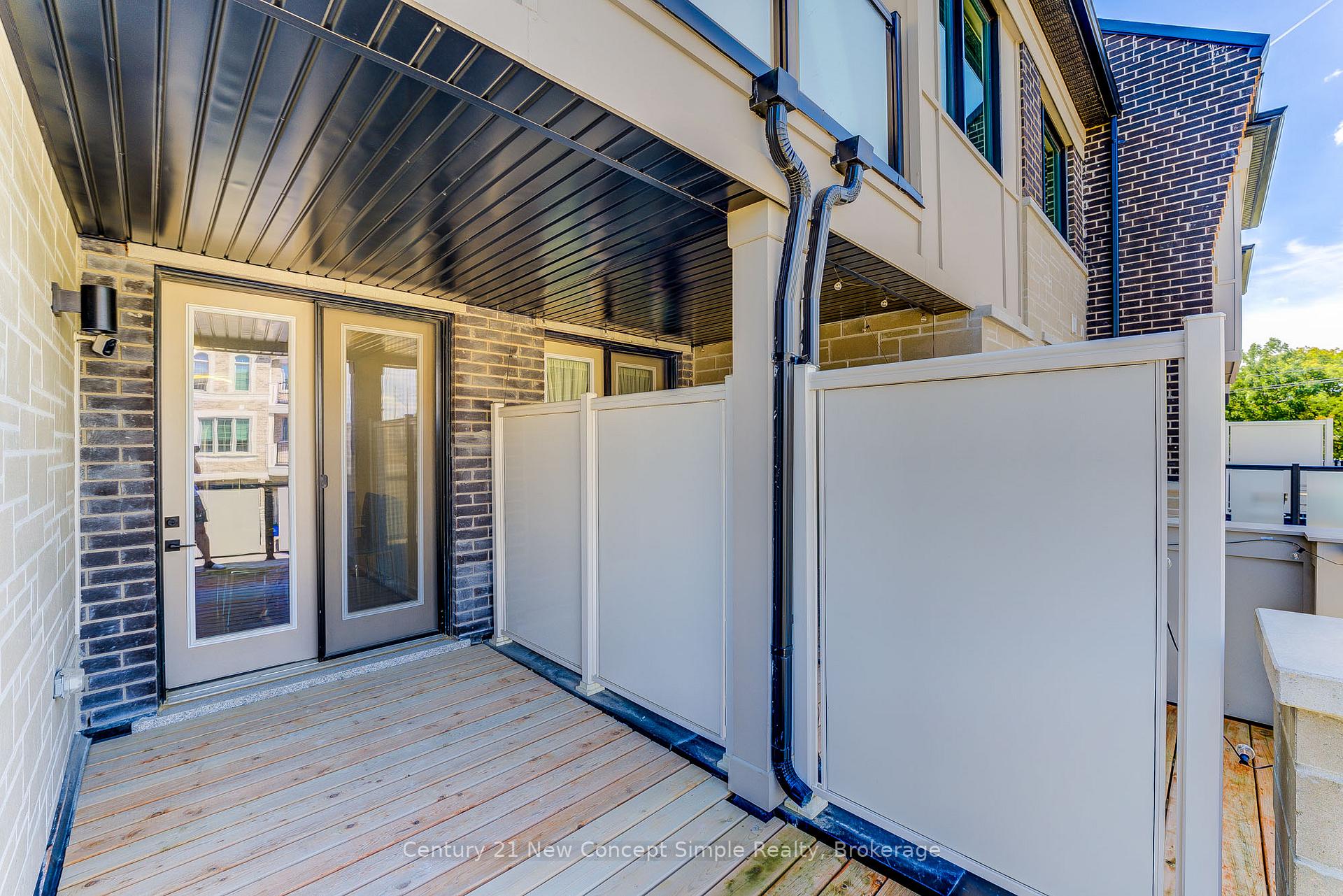 Photo 22 of 35 Thomas Frisby Jr Crescent, Markham, Victoria Square — HOMEH