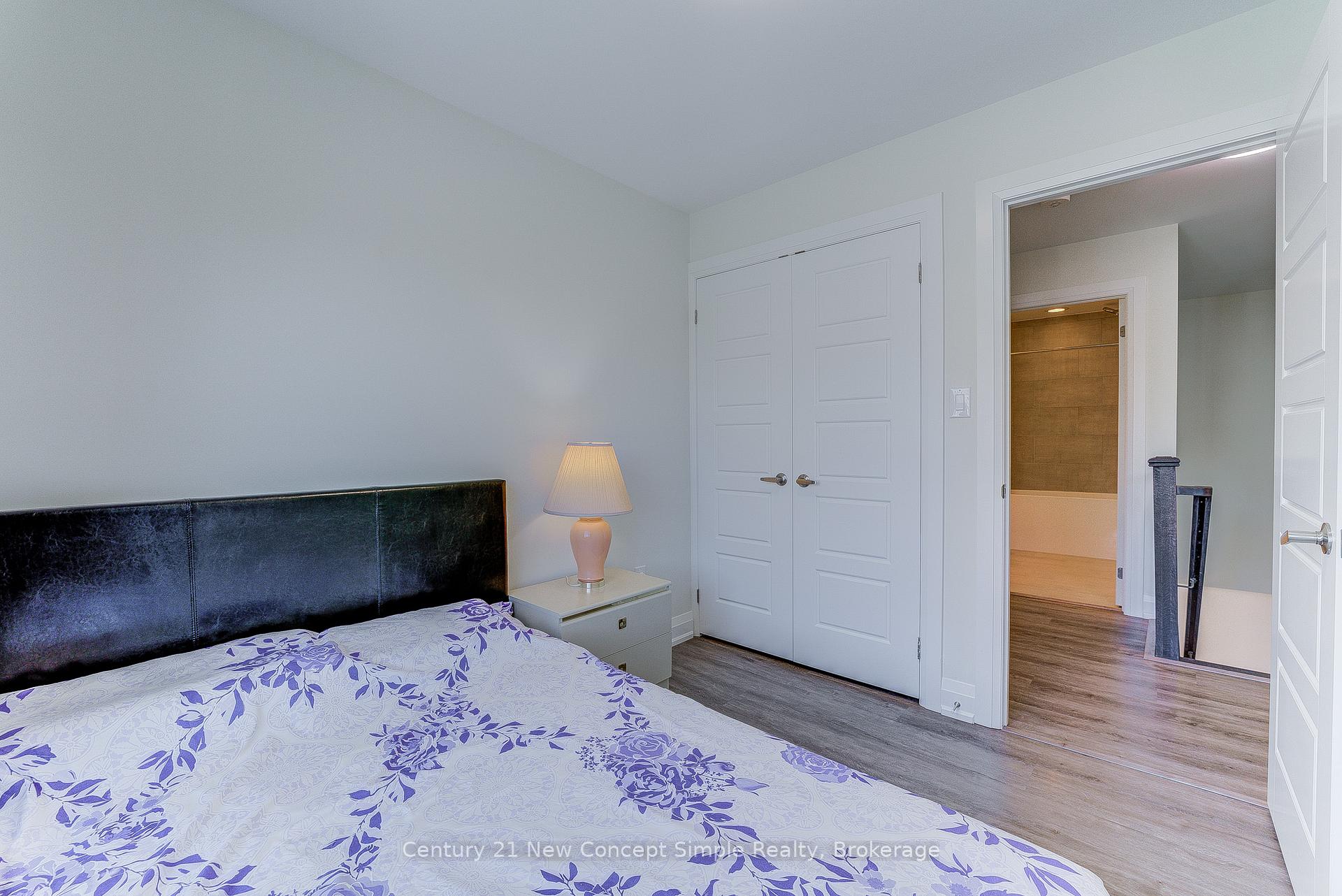 Photo 29 of 35 Thomas Frisby Jr Crescent, Markham, Victoria Square — HOMEH