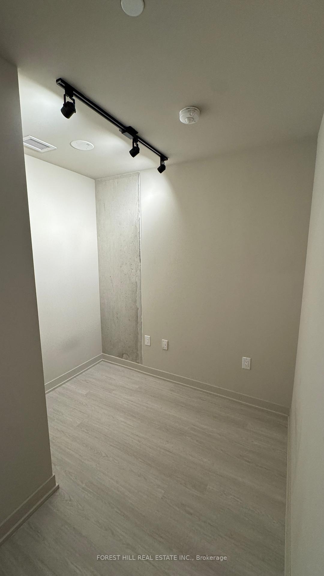 Photo 6 of Unit 710, 195 McCaul Street, Toronto, Kensington-Chinatown — HOMEH