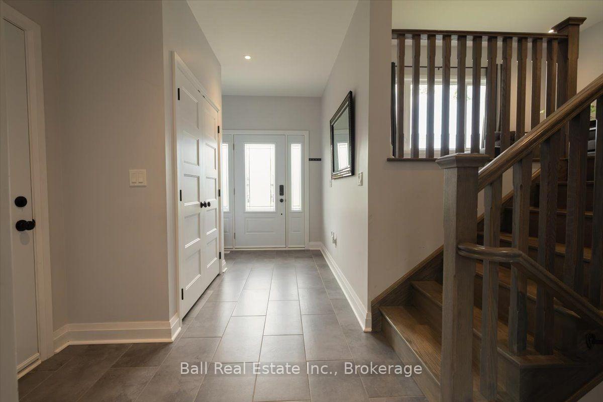 Photo 5 of 47 Easy Street, Georgina, Pefferlaw — HOMEH