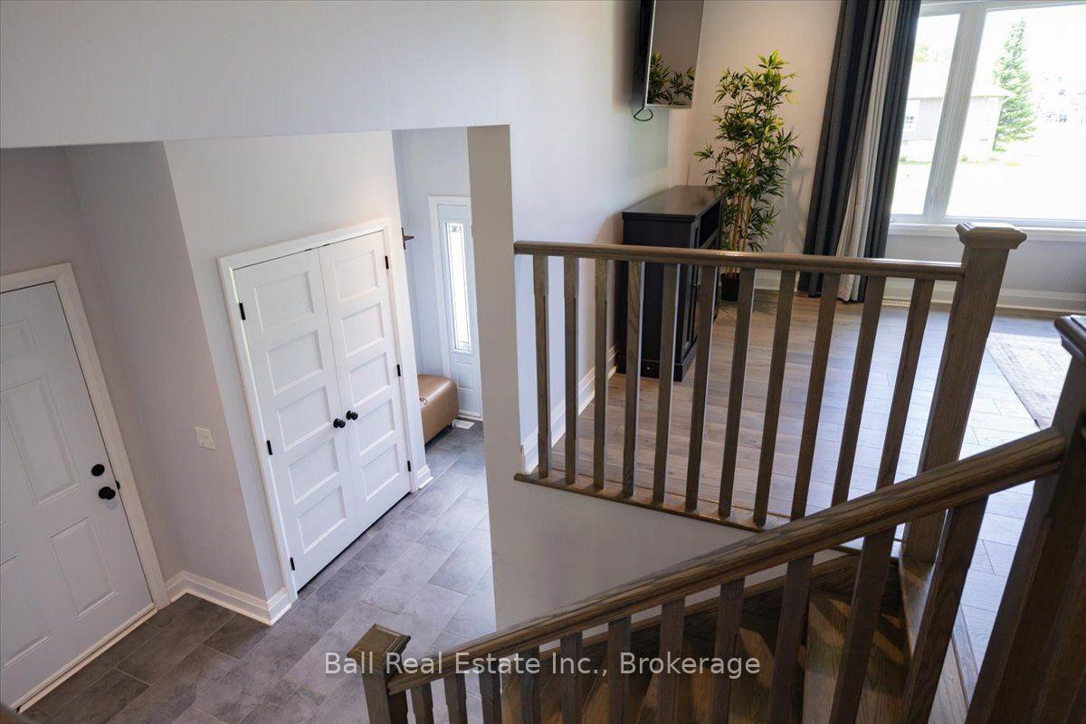 Photo 8 of 47 Easy Street, Georgina, Pefferlaw — HOMEH