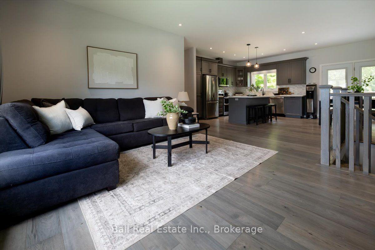 Photo 18 of 47 Easy Street, Georgina, Pefferlaw — HOMEH