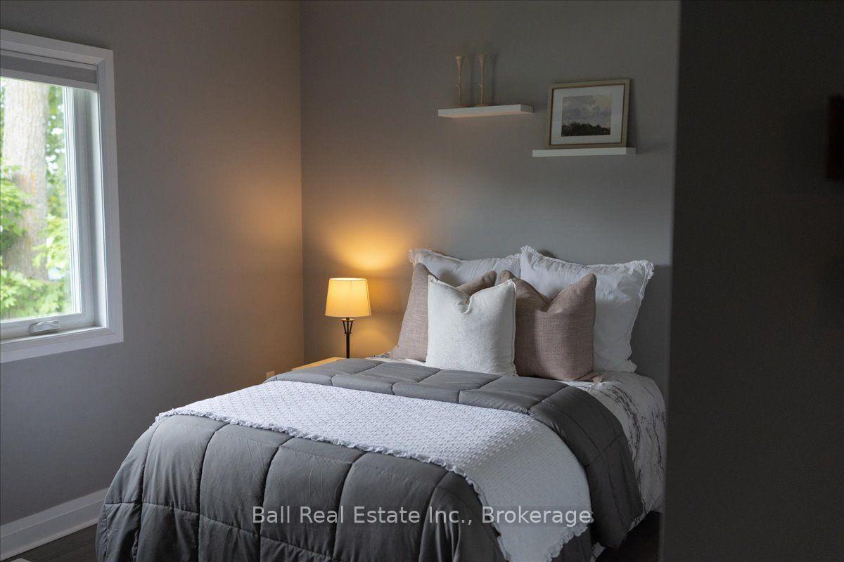 Photo 28 of 47 Easy Street, Georgina, Pefferlaw — HOMEH