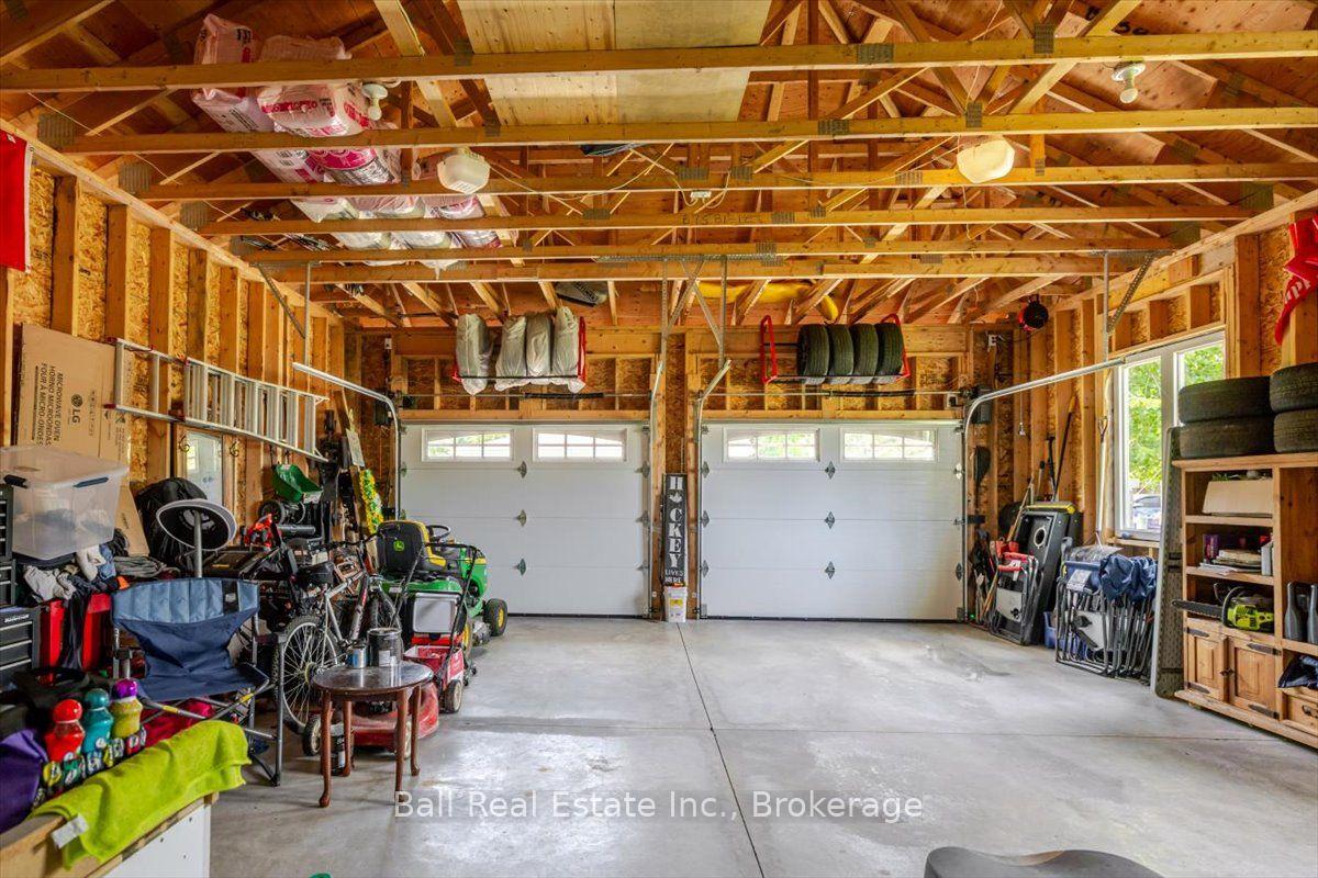 Photo 35 of 47 Easy Street, Georgina, Pefferlaw — HOMEH