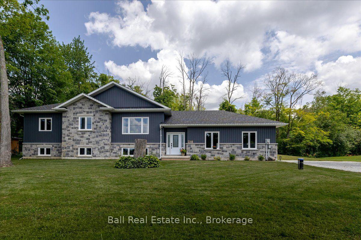 Photo 39 of 47 Easy Street, Georgina, Pefferlaw — HOMEH