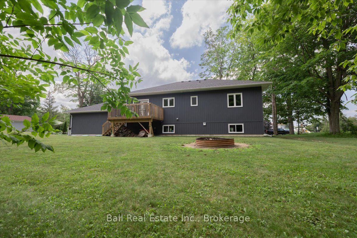 Photo 41 of 47 Easy Street, Georgina, Pefferlaw — HOMEH