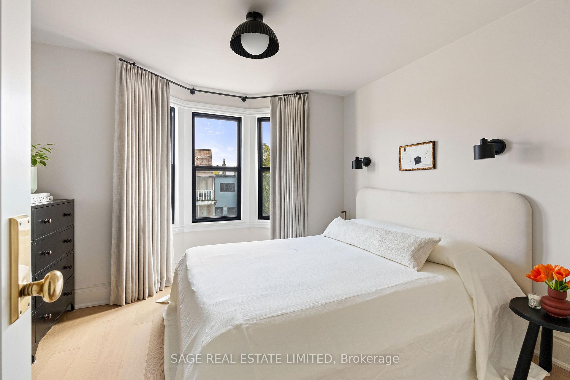 Photo 17 of 138 Lappin Avenue, Toronto, Dovercourt-Wallace Emerson-Junction — HOMEH