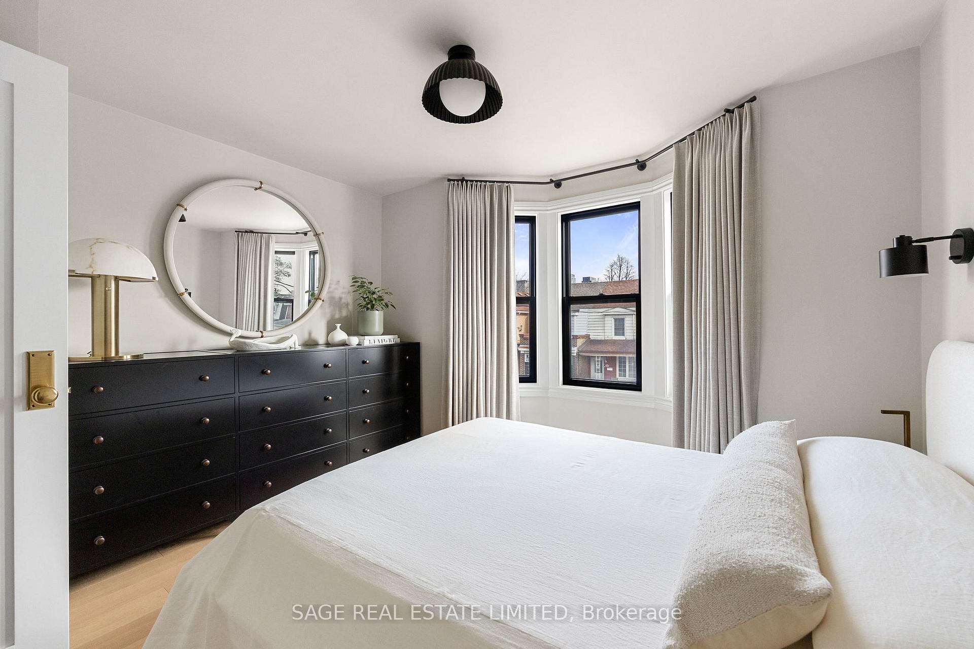 Photo 18 of 138 Lappin Avenue, Toronto, Dovercourt-Wallace Emerson-Junction — HOMEH