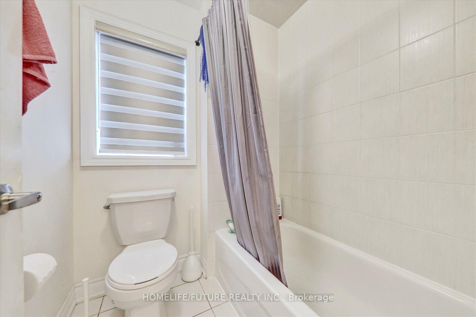 Photo 25 of 70 Mohandas Drive, Markham, Cedarwood — HOMEH