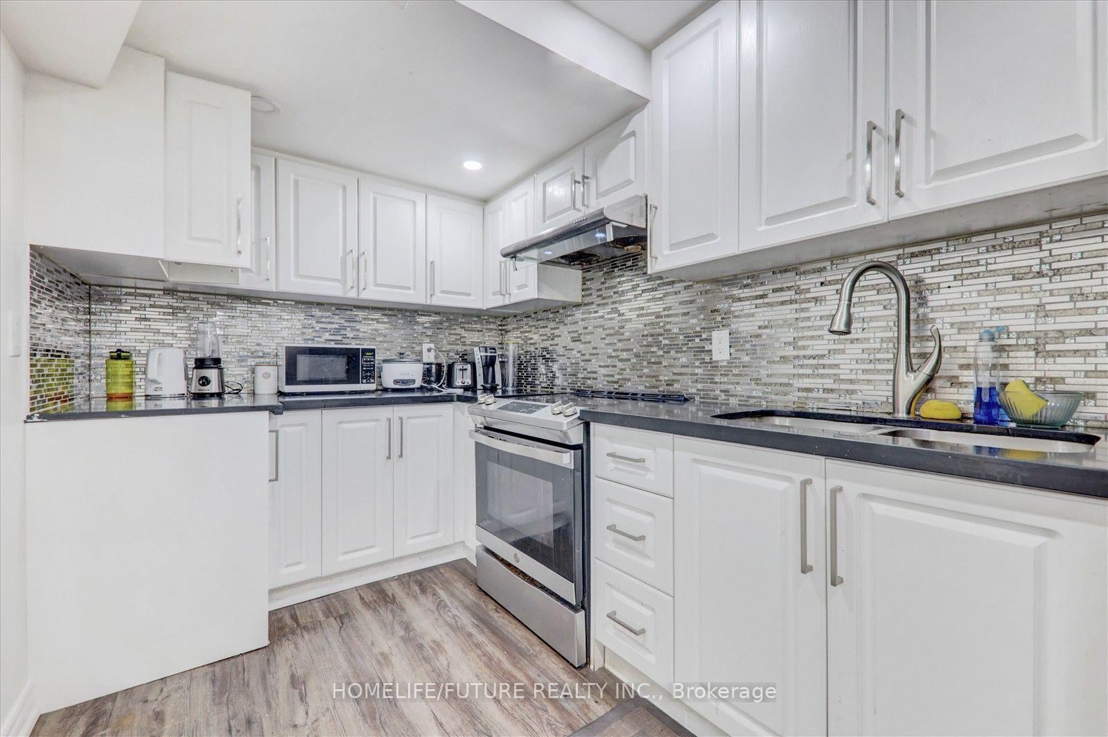 Photo 33 of 70 Mohandas Drive, Markham, Cedarwood — HOMEH