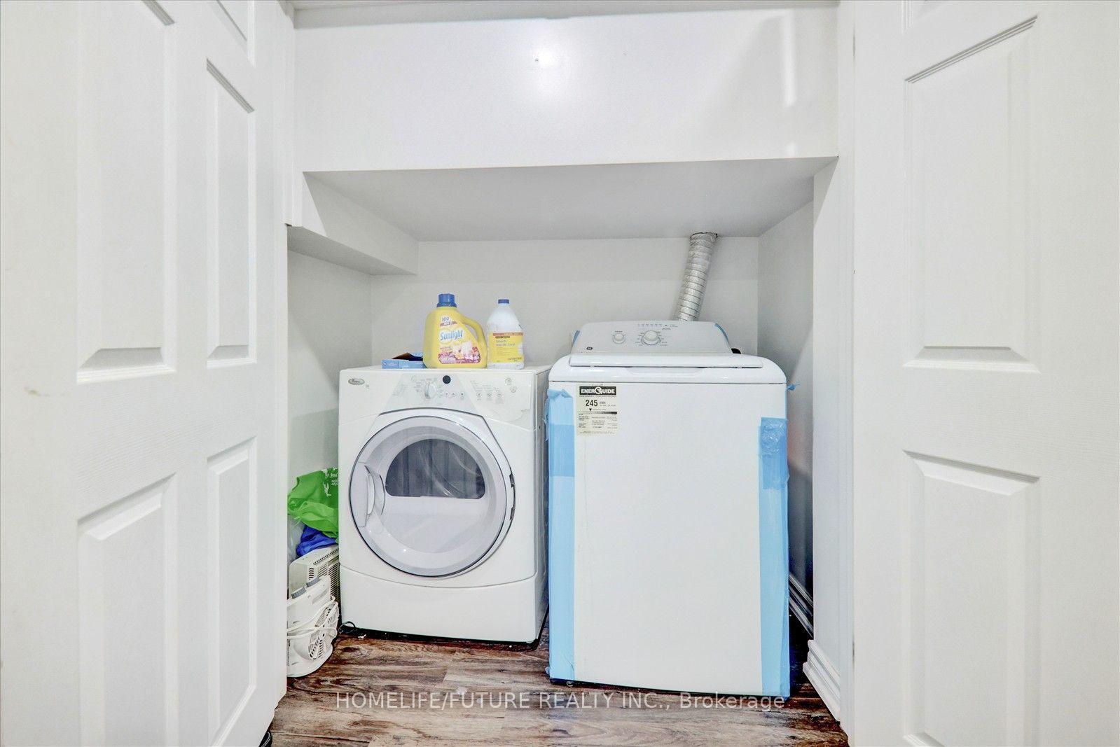 Photo 62 of 70 Mohandas Drive, Markham, Cedarwood — HOMEH
