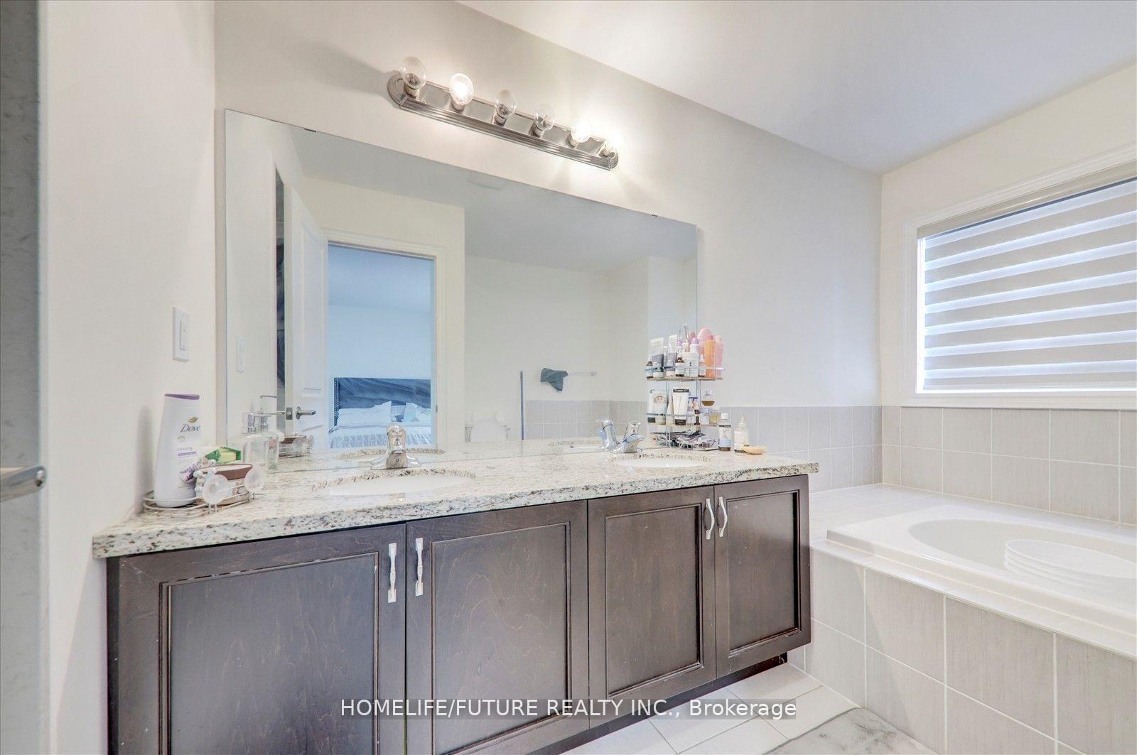 Photo 93 of 70 Mohandas Drive, Markham, Cedarwood — HOMEH