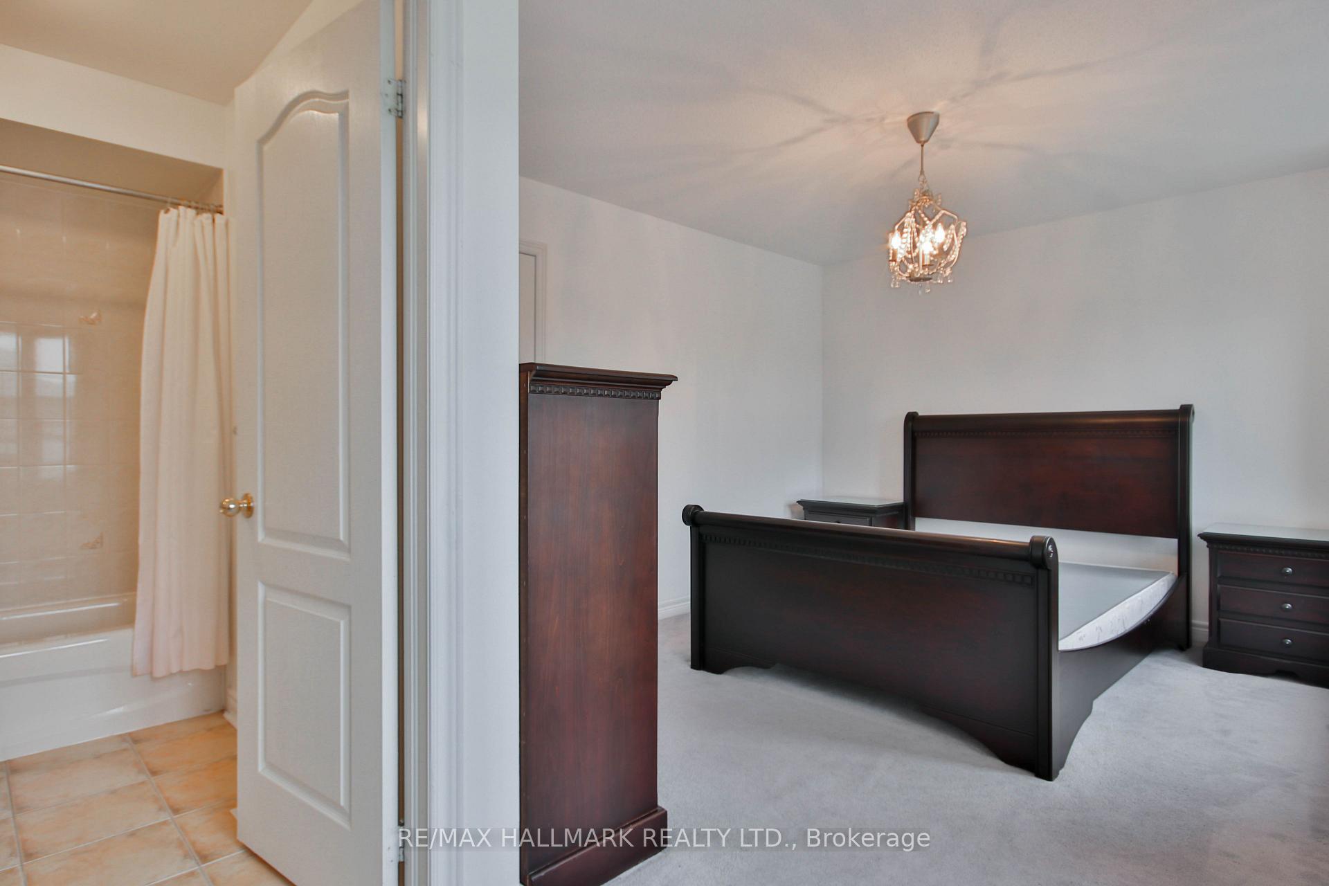 Photo 26 of 15 Briarglen Road, Markham, Cachet — HOMEH