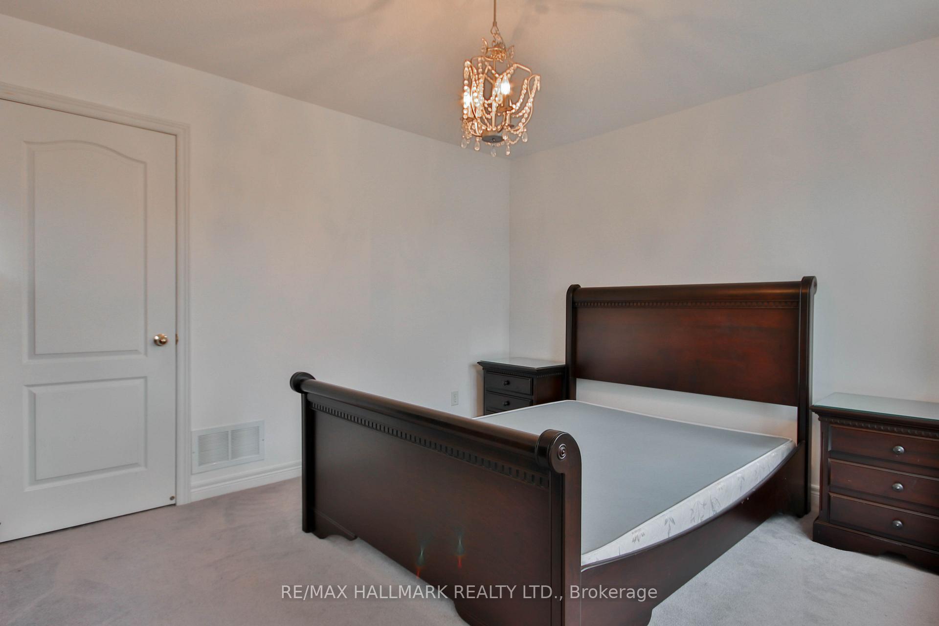 Photo 27 of 15 Briarglen Road, Markham, Cachet — HOMEH