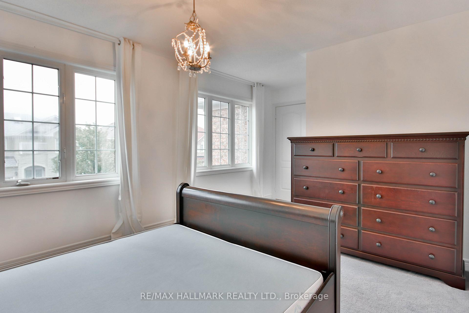 Photo 29 of 15 Briarglen Road, Markham, Cachet — HOMEH