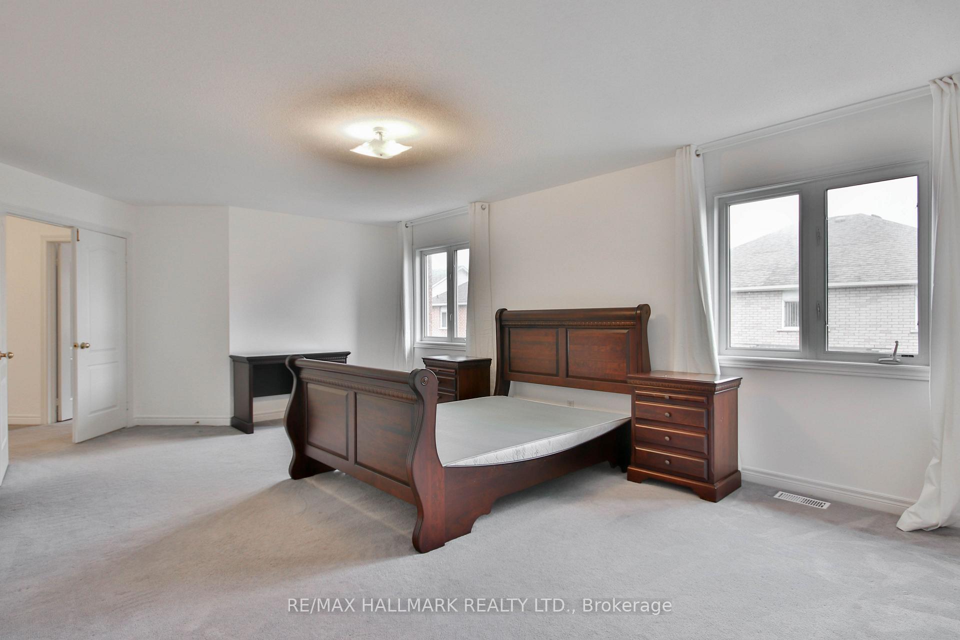 Photo 43 of 15 Briarglen Road, Markham, Cachet — HOMEH