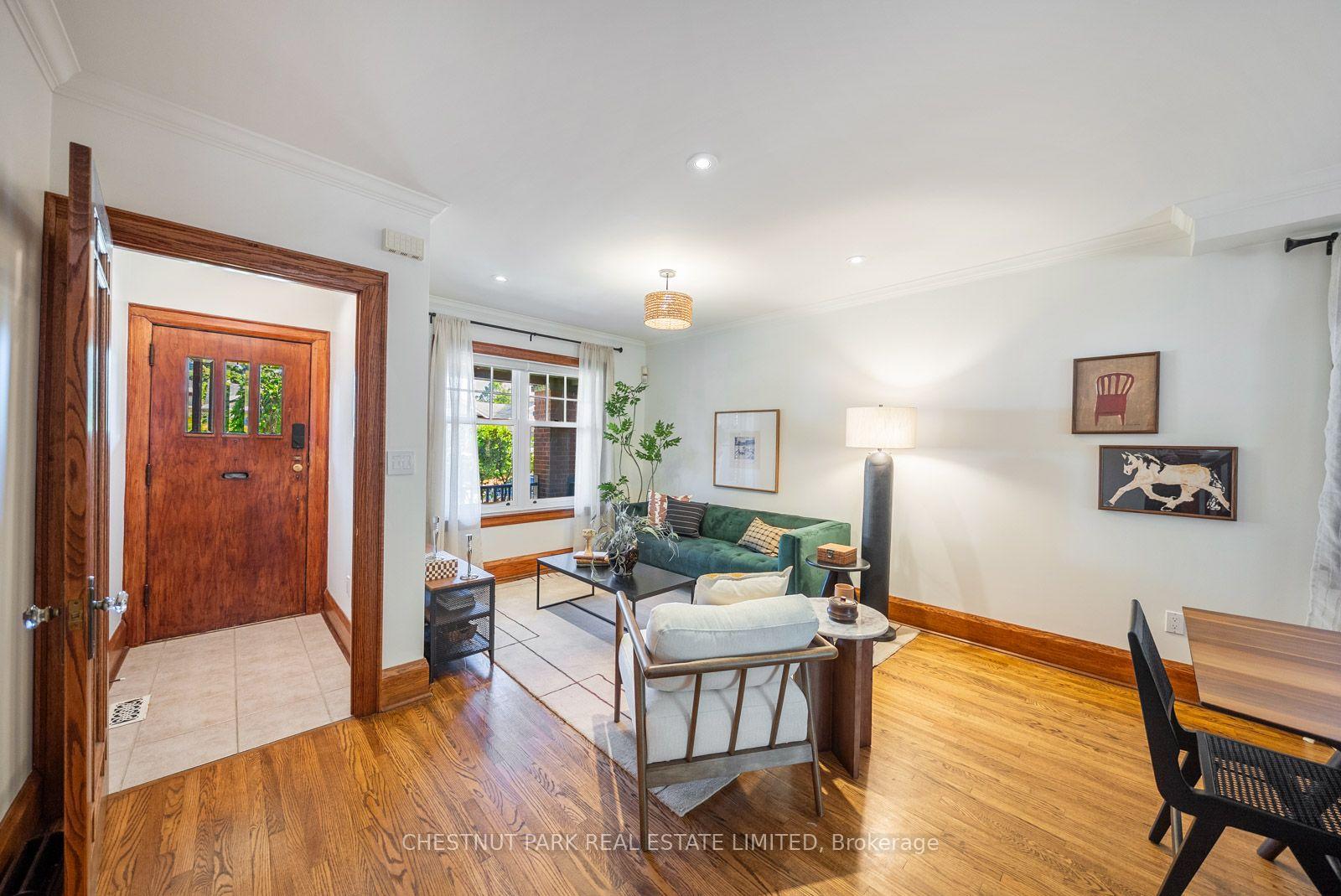 Photo 6 of 266 Queensdale Avenue, Toronto, Danforth Village-East York — HOMEH