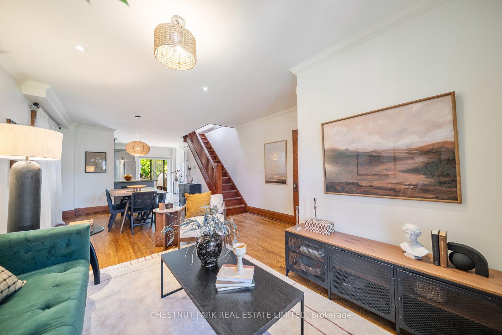 Photo 7 of 266 Queensdale Avenue, Toronto, Danforth Village-East York — HOMEH