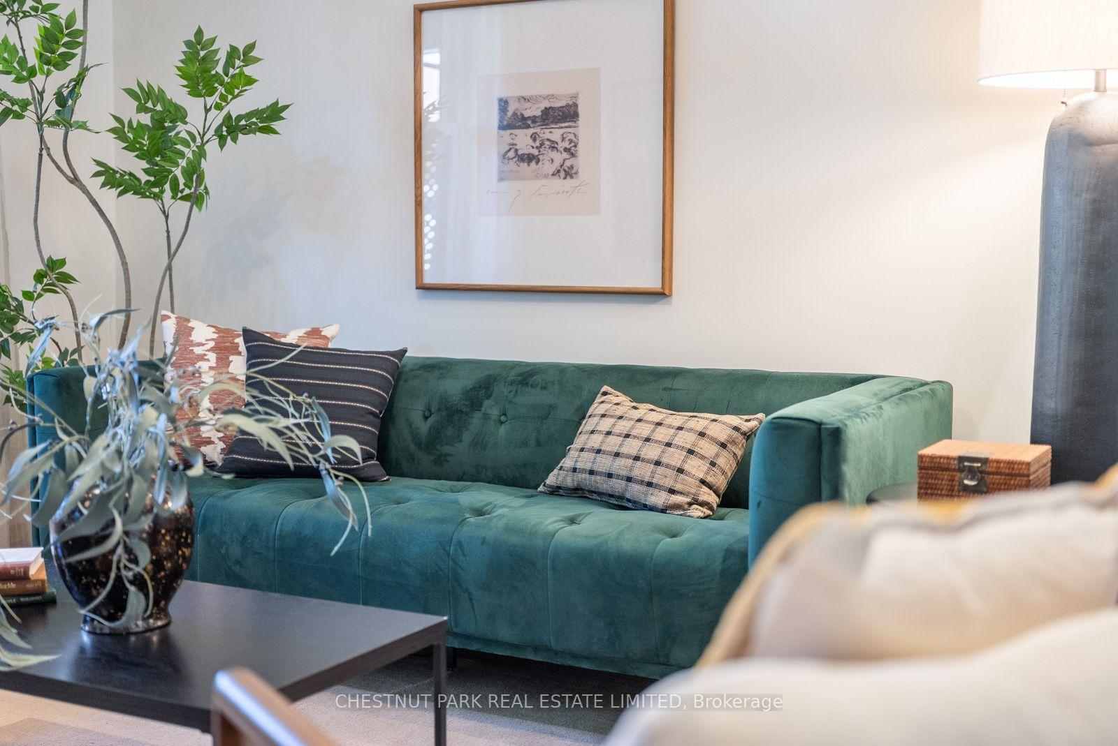 Photo 15 of 266 Queensdale Avenue, Toronto, Danforth Village-East York — HOMEH