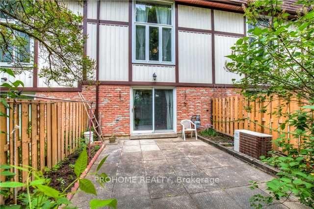 Photo 12 of 53 Thatchers Mill Way, Markham, Bullock — HOMEH