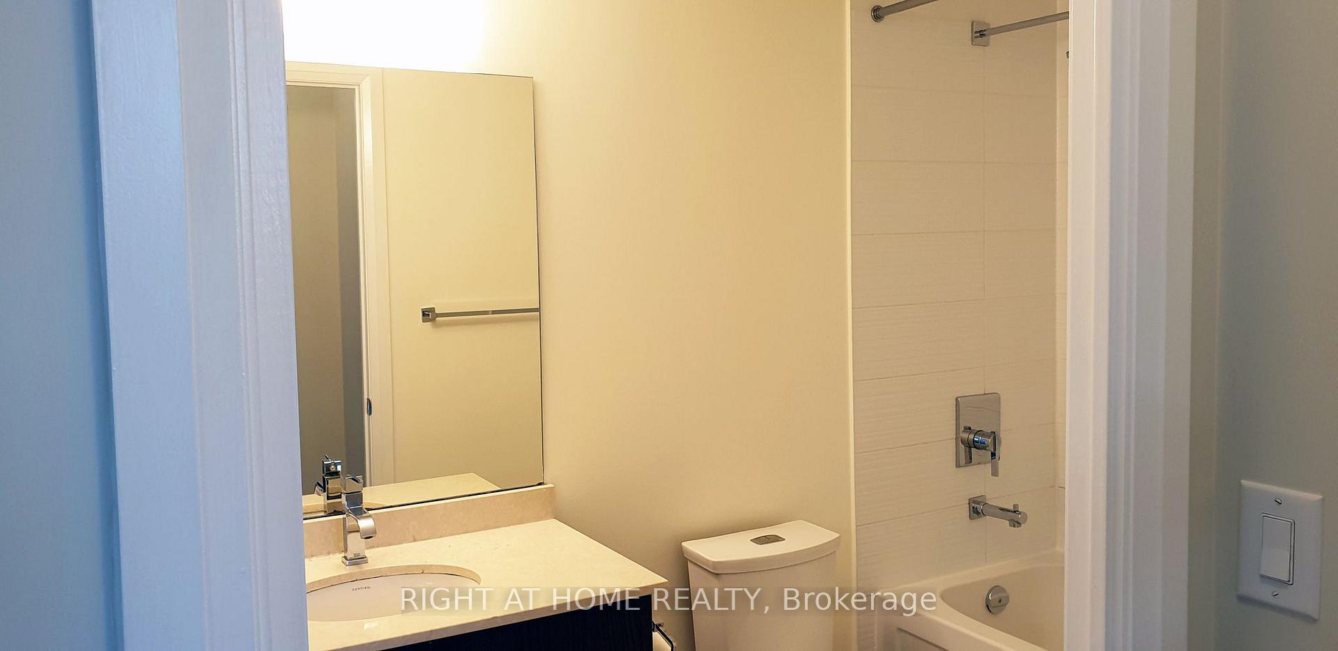 Photo 13 of Unit 317, 7165 Yonge Street, Markham, Grandview — HOMEH