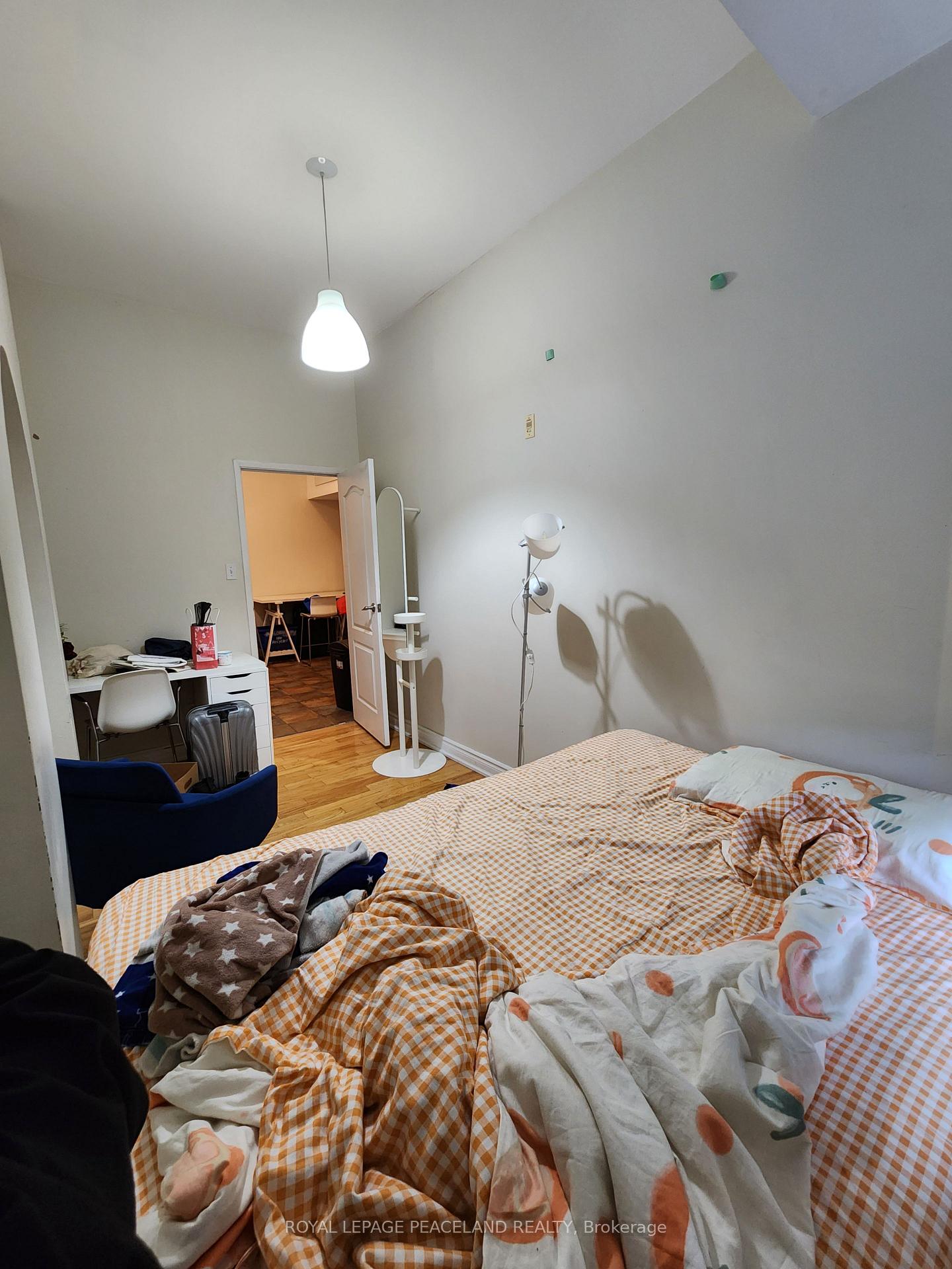 Photo 3 of Unit 1C, 34 Ross Street, Toronto, Kensington-Chinatown — HOMEH