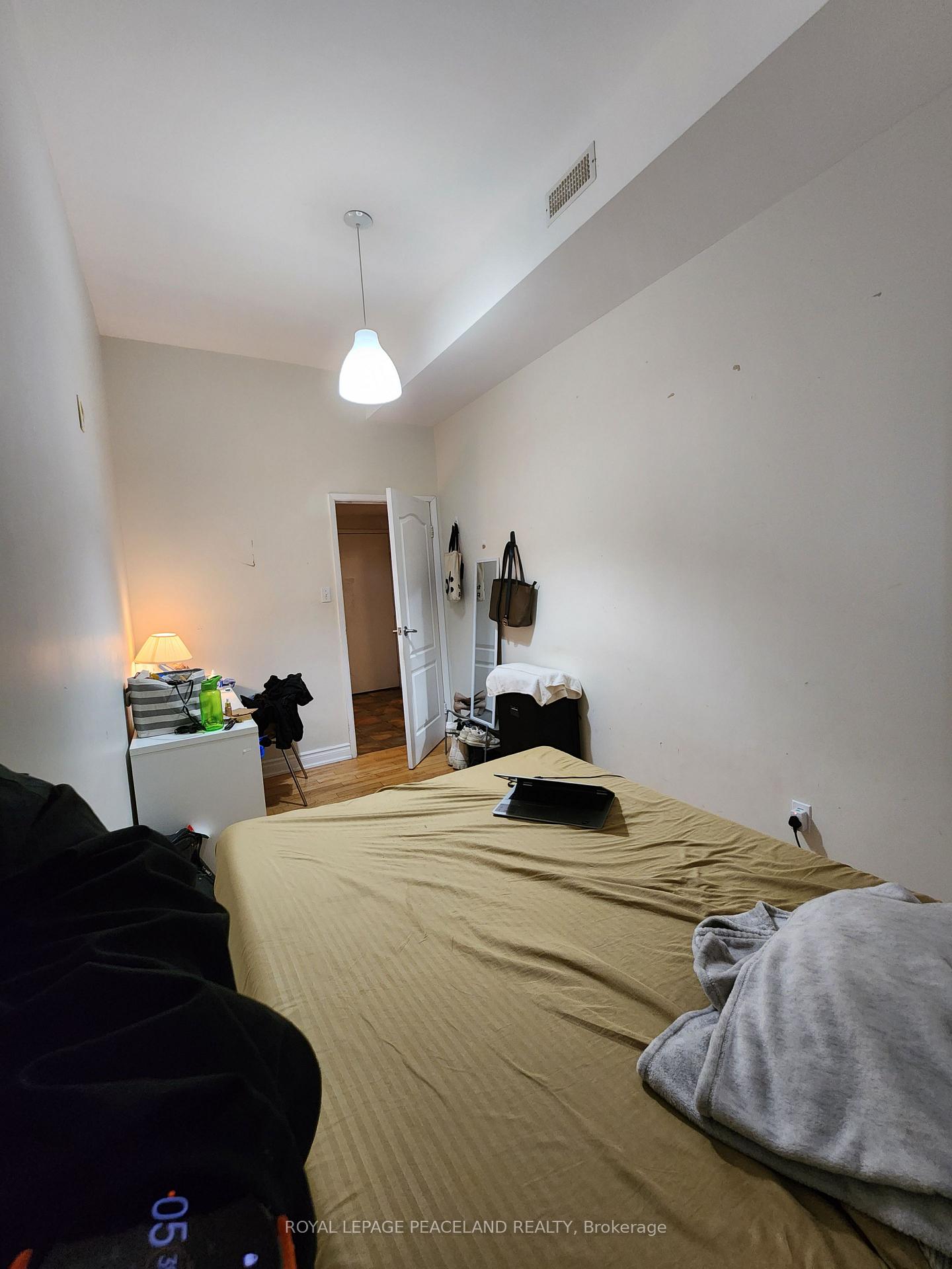 Photo 5 of Unit 1C, 34 Ross Street, Toronto, Kensington-Chinatown — HOMEH