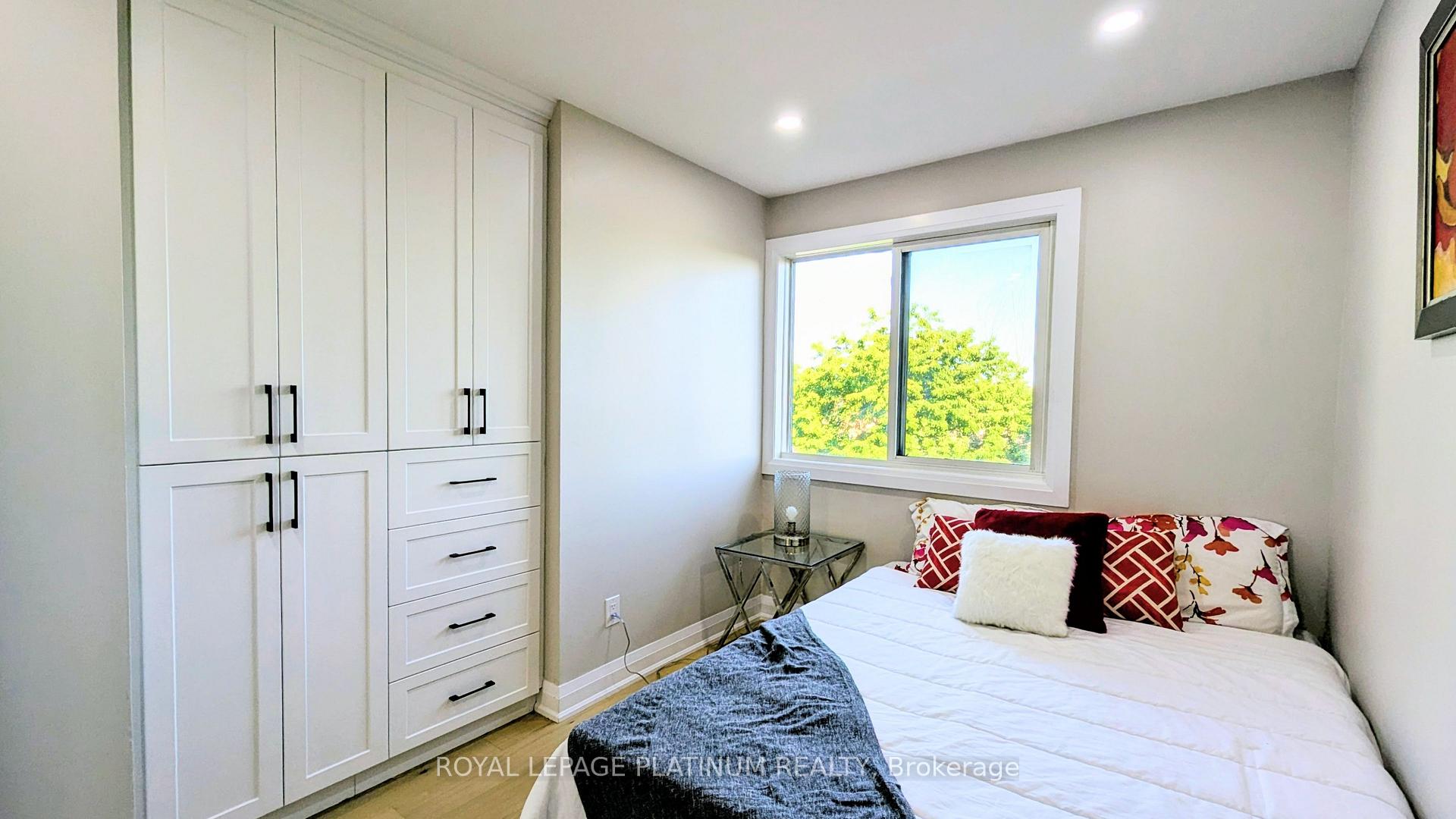 Photo 15 of 33 Greene Drive, Brampton, Madoc — HOMEH