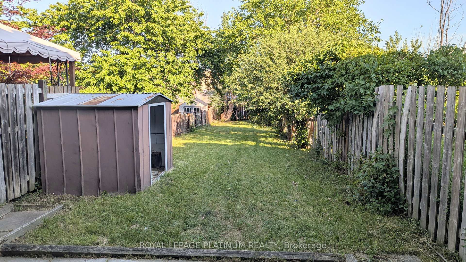 Photo 34 of 33 Greene Drive, Brampton, Madoc — HOMEH