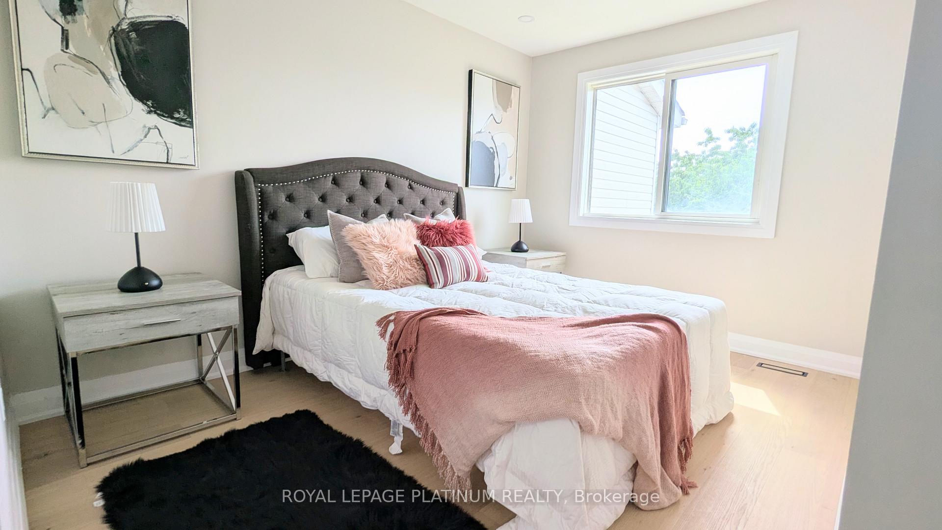 Photo 38 of 33 Greene Drive, Brampton, Madoc — HOMEH