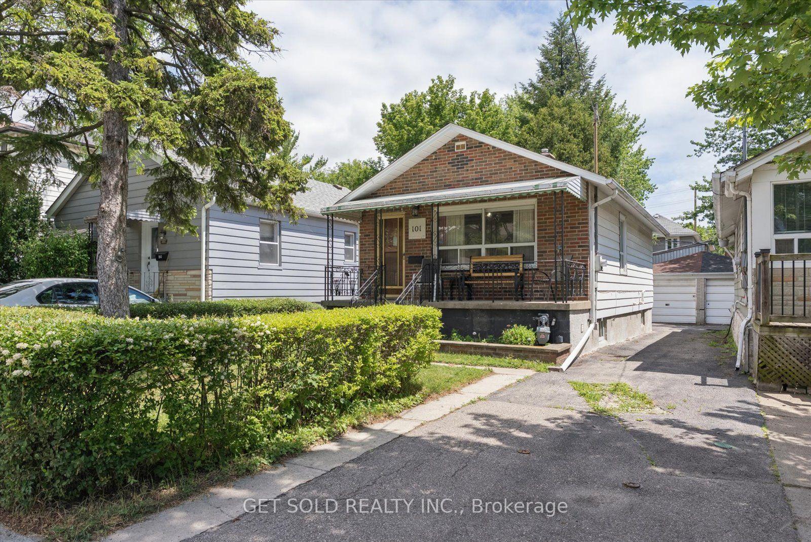 Photo 35 of 101 Seventeenth Street, Etobicoke, New Toronto — HOMEH