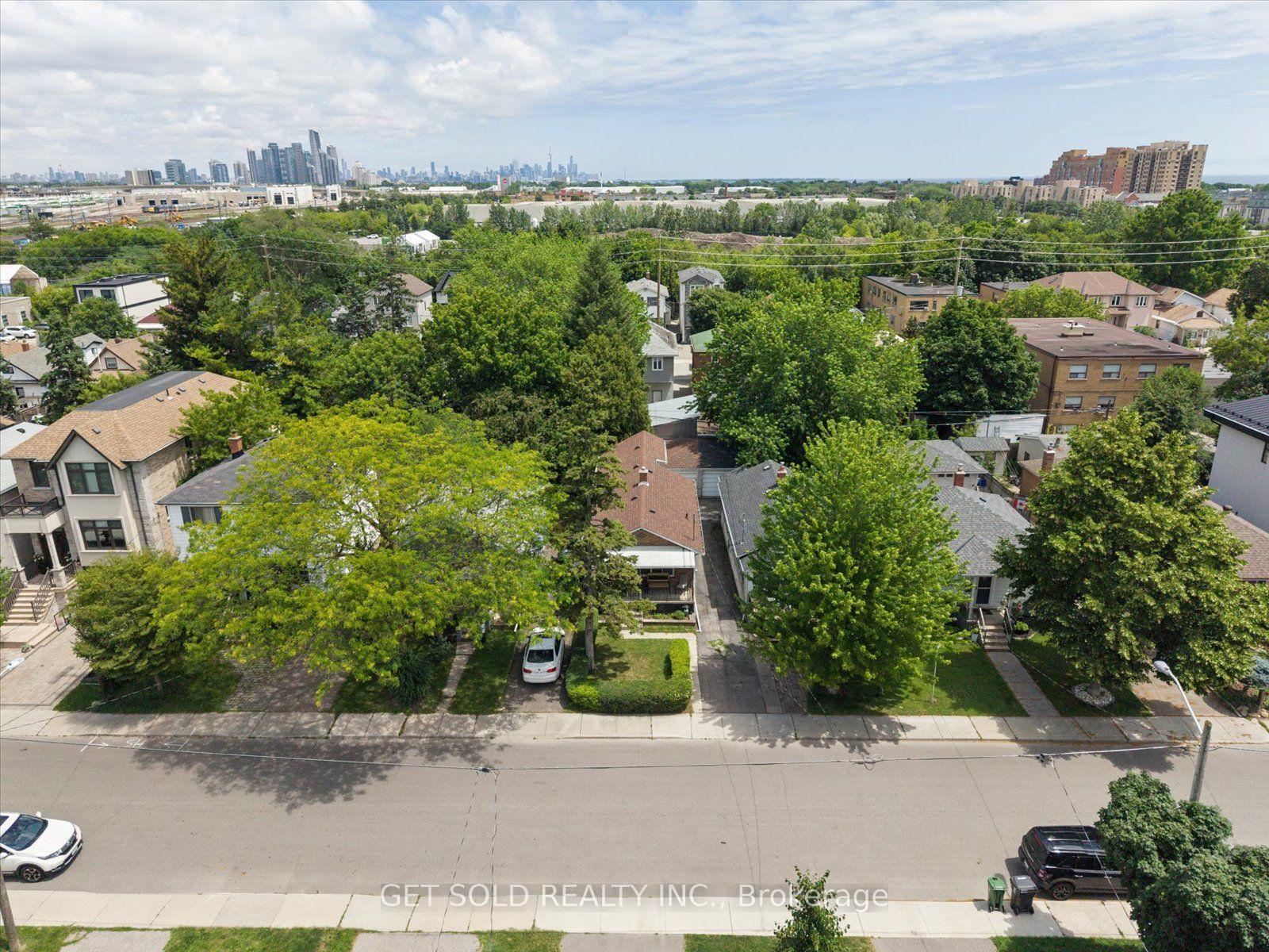 Photo 38 of 101 Seventeenth Street, Etobicoke, New Toronto — HOMEH