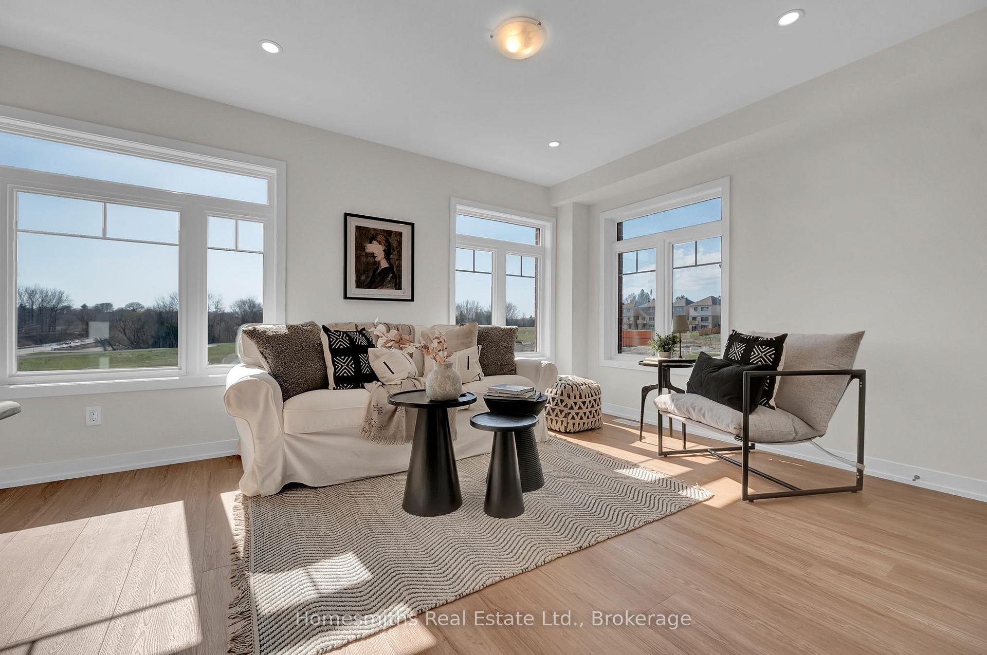 Photo 7 of 39 Addyman Crescent, Clarington, Newcastle — HOMEH