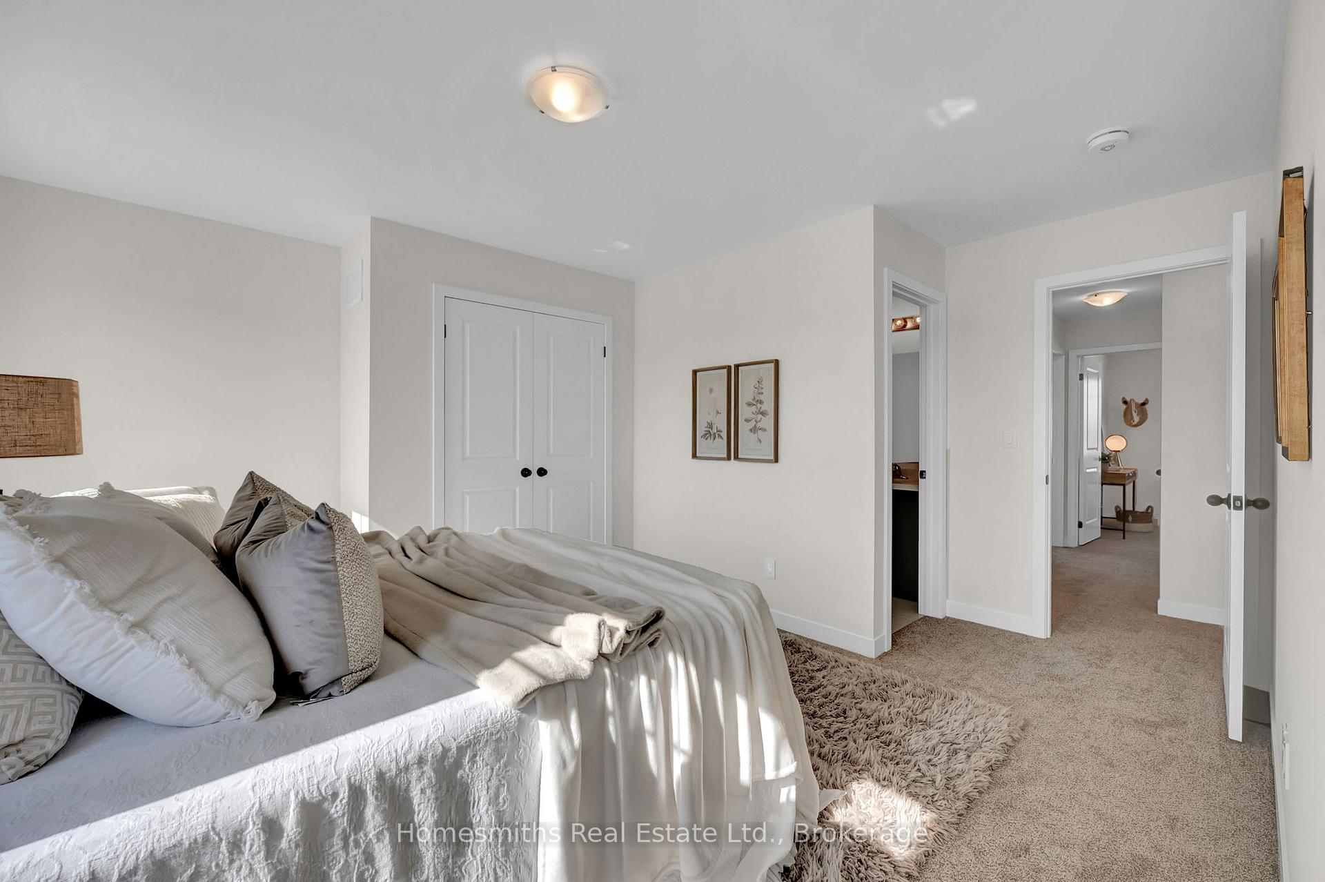 Photo 25 of 39 Addyman Crescent, Clarington, Newcastle — HOMEH