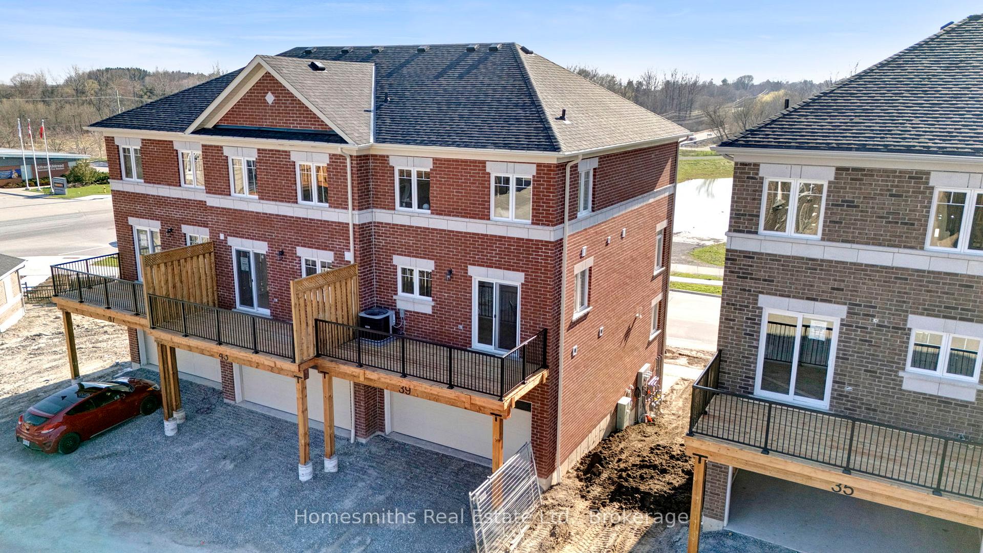 Photo 30 of 39 Addyman Crescent, Clarington, Newcastle — HOMEH