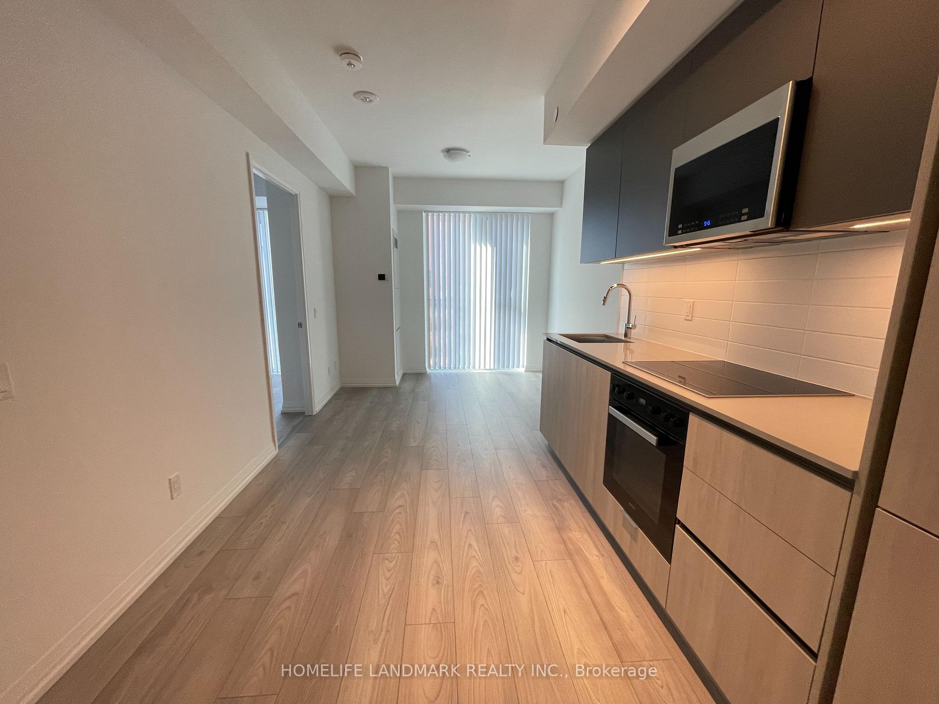 Photo 3 of Unit 604, 400 King Street W, Toronto, Waterfront Communities — HOMEH