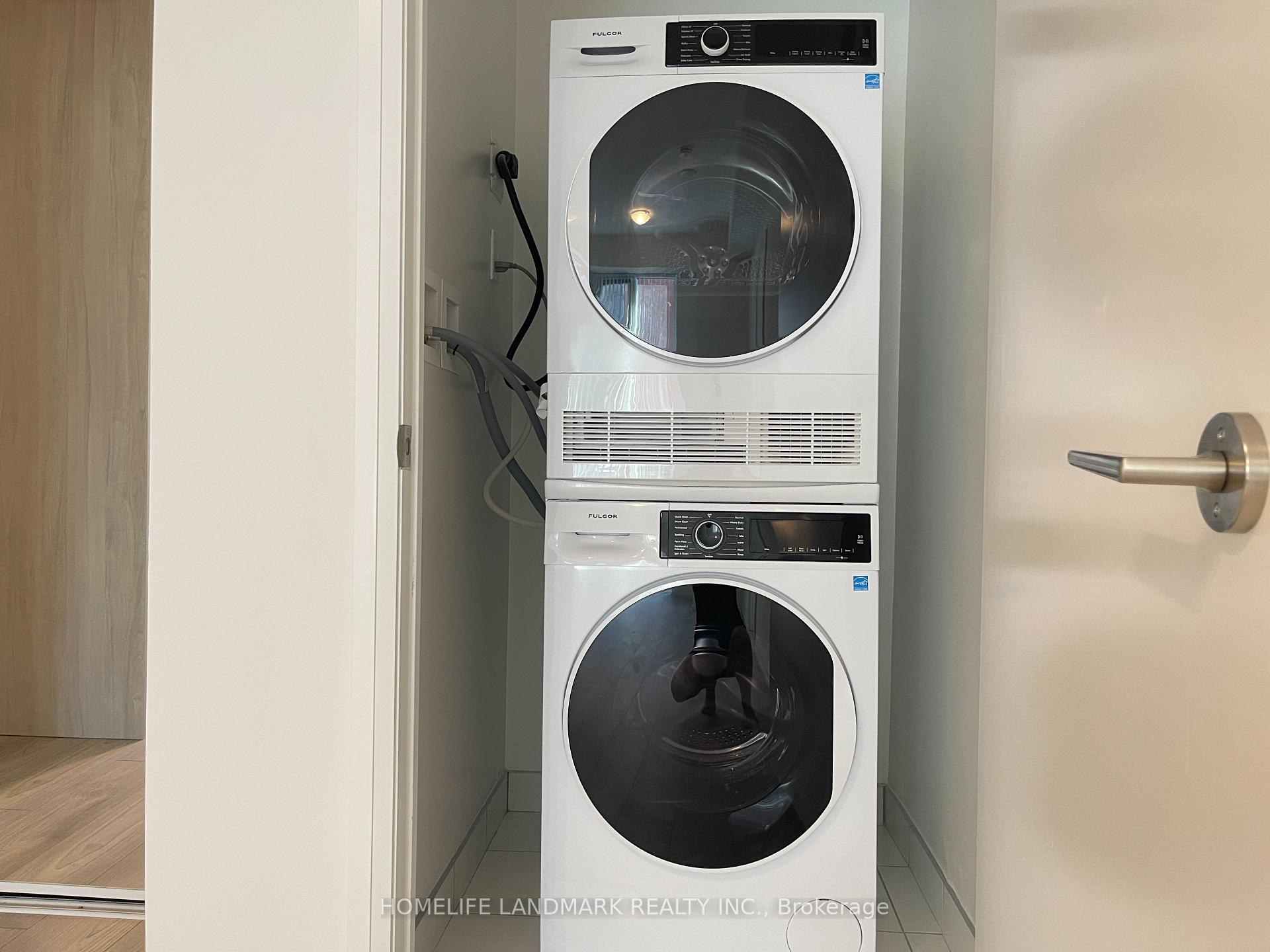 Photo 8 of Unit 604, 400 King Street W, Toronto, Waterfront Communities — HOMEH