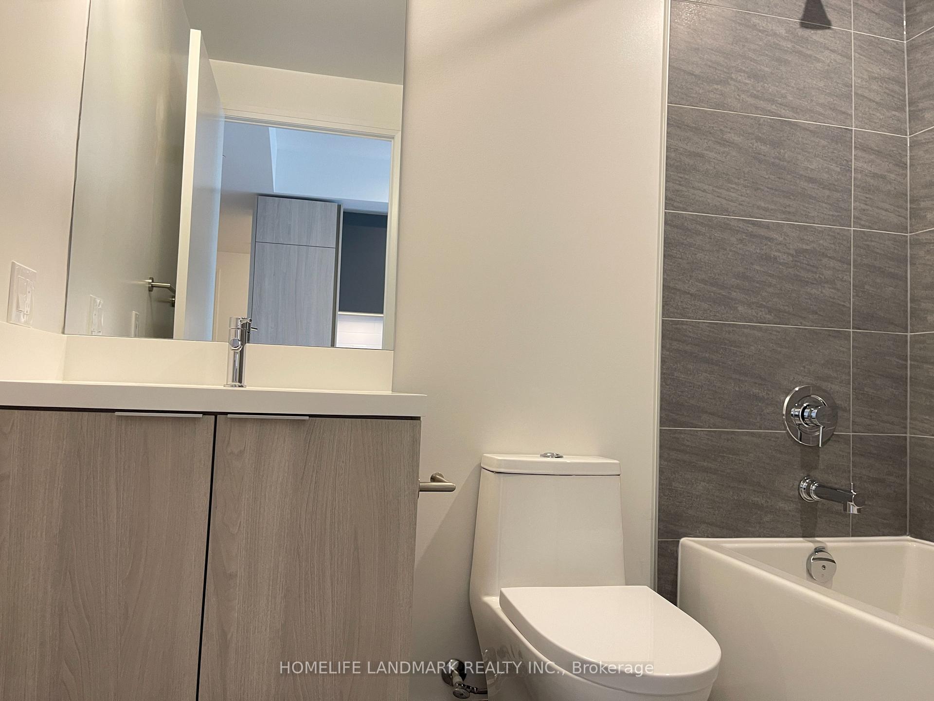 Photo 9 of Unit 604, 400 King Street W, Toronto, Waterfront Communities — HOMEH