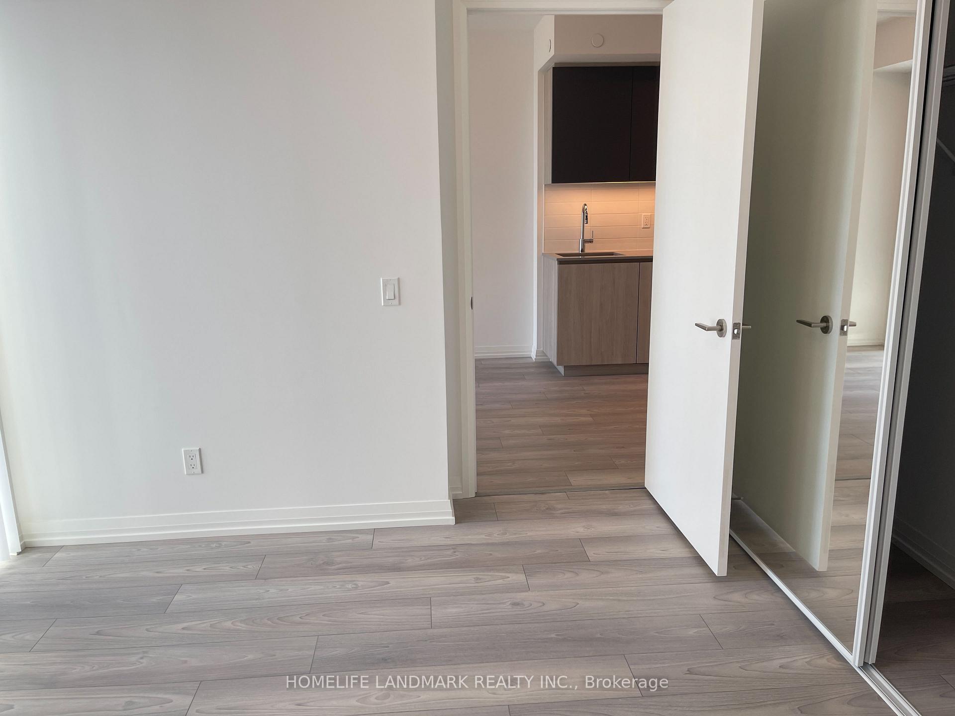 Photo 10 of Unit 604, 400 King Street W, Toronto, Waterfront Communities — HOMEH