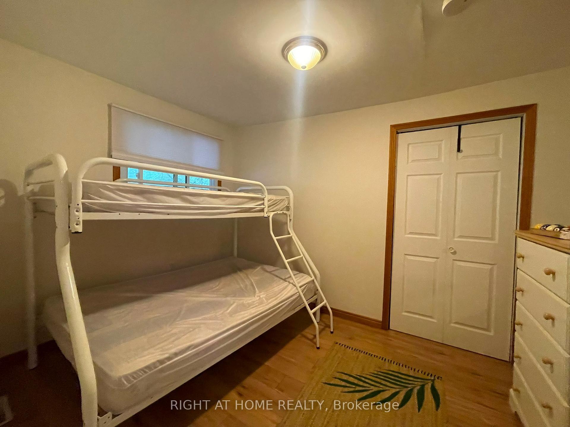 Photo 11 of 5470 Penetanguishene Road, Springwater, Rural Springwater — HOMEH