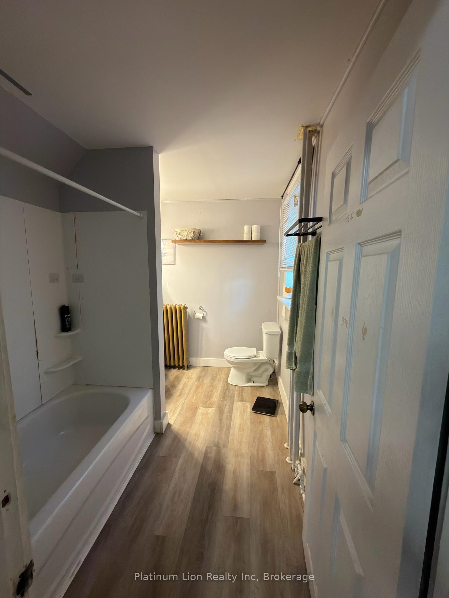 Photo 3 of Unit 3, 114 Killaly Street E, Port Colborne, Killaly East — HOMEH