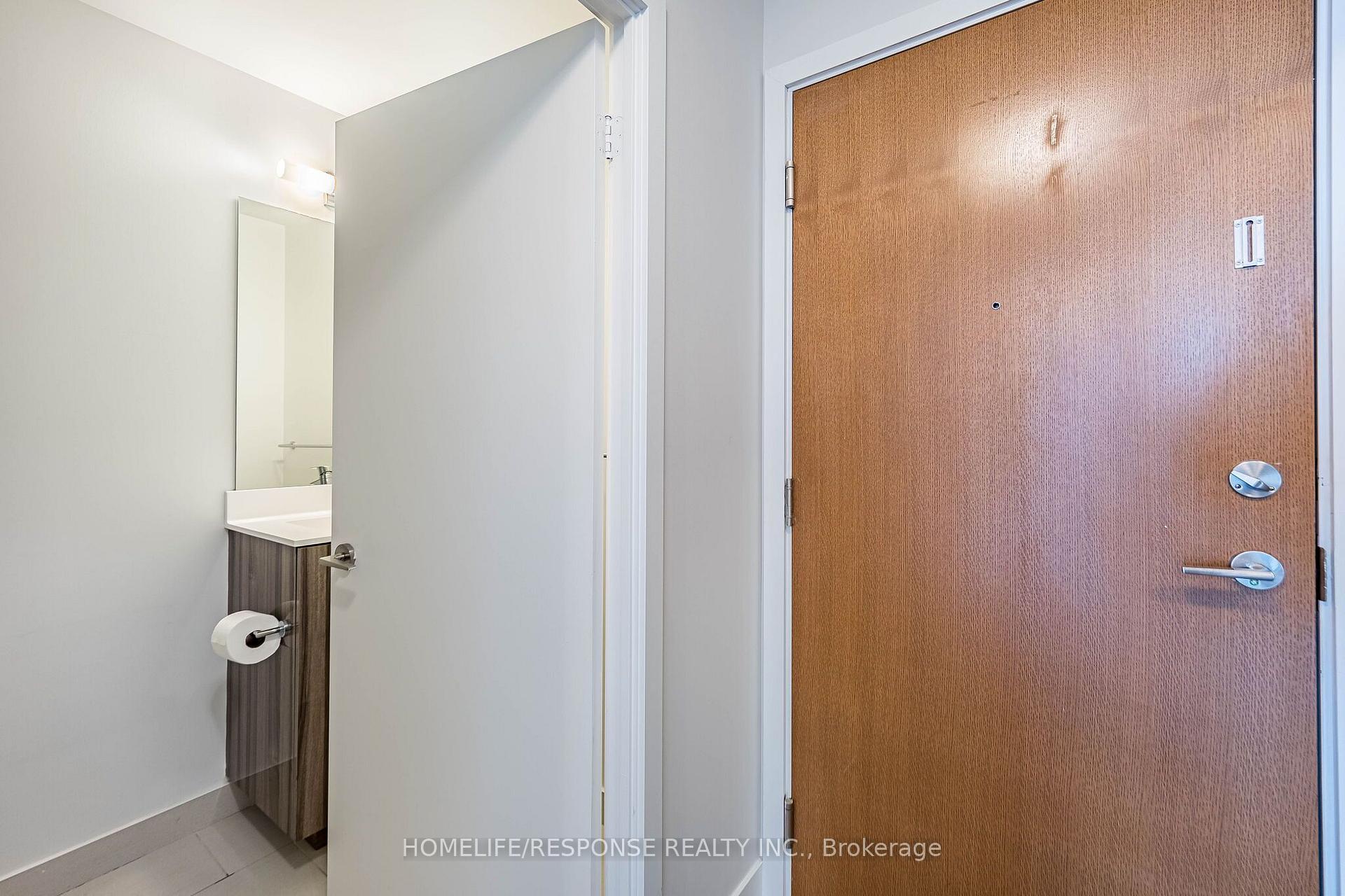 Photo 6 of Unit 1008, 20 Shore Breeze Drive, Etobicoke, Mimico — HOMEH
