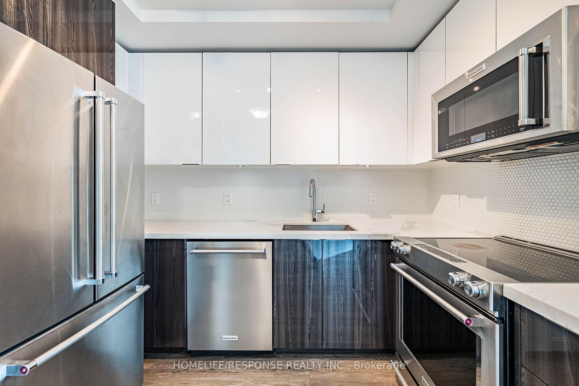Photo 9 of Unit 1008, 20 Shore Breeze Drive, Etobicoke, Mimico — HOMEH